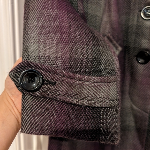 Women Coat/Jacket - Picture 5 of 8